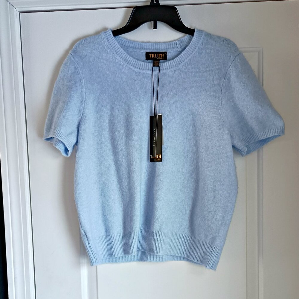 NEW!  SOFT SHORT SLEEVE SWEATER By TRUTH